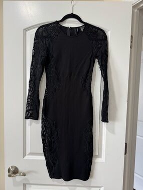 Marciano Black Long-Sleeve Embroidered Lace-Panel Sheath Dress